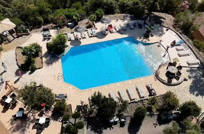 Vila Le Thyreneen *