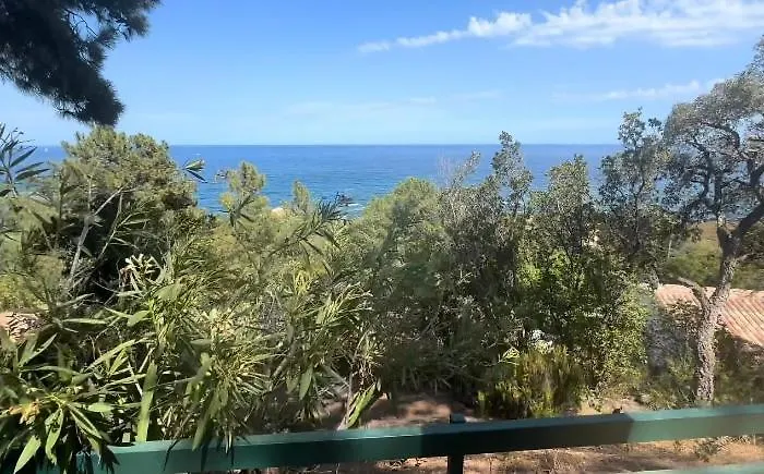 Le Thyreneen Villa *